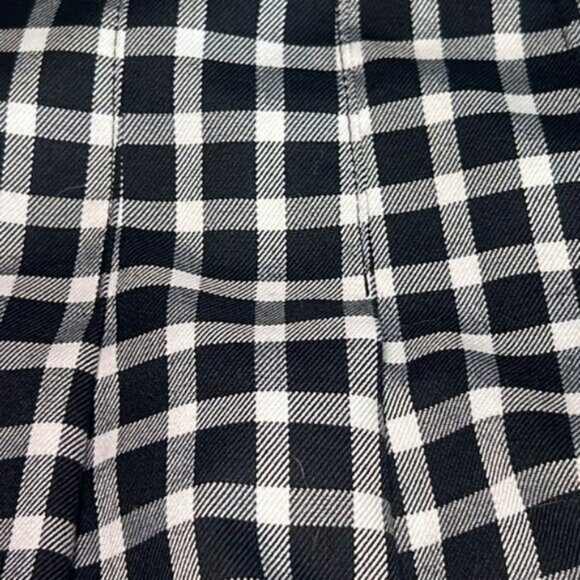 Divided Black &  White Gingham Mini skirt. Size 2 - Picture 3 of 9